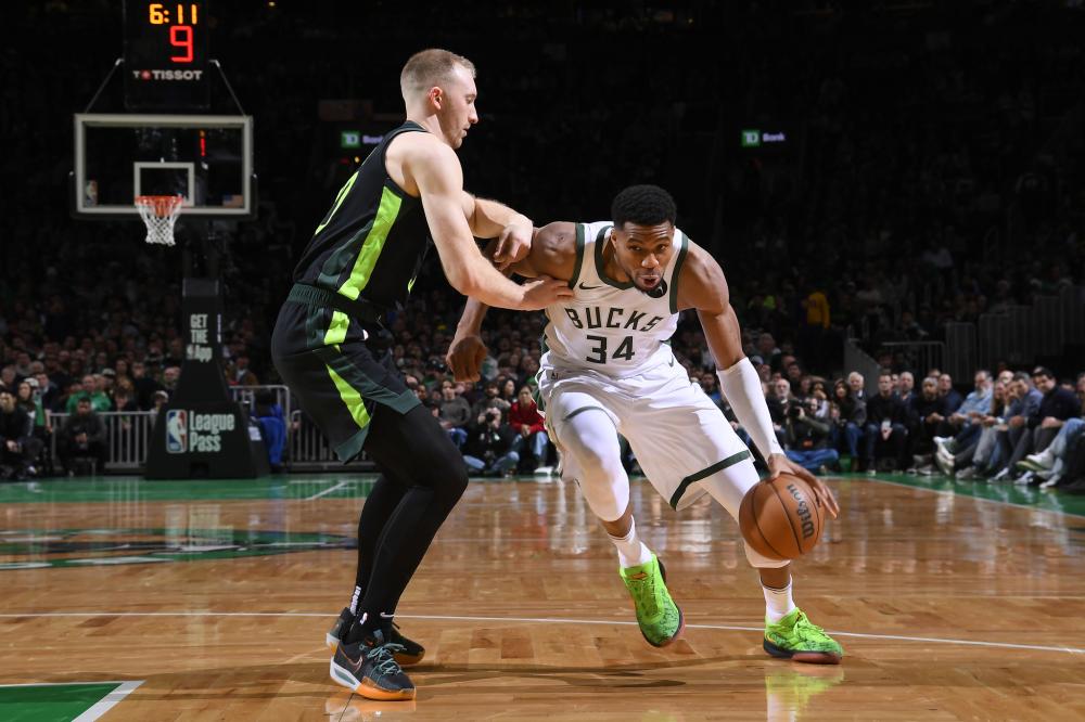 完成转身射 完成转身射