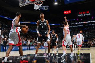 的审查压力 的审查压力